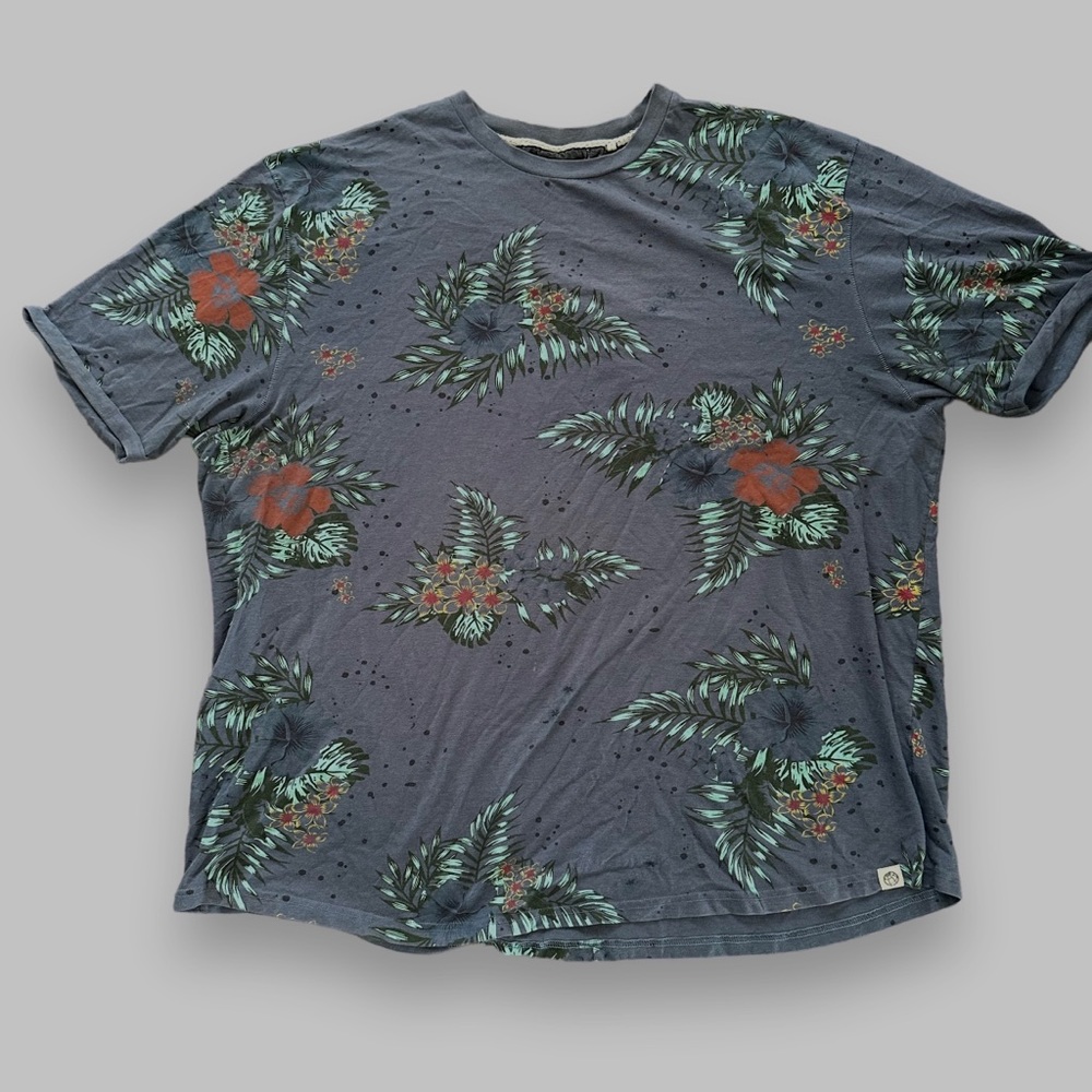 Free Planet all over tropical print T-shirt